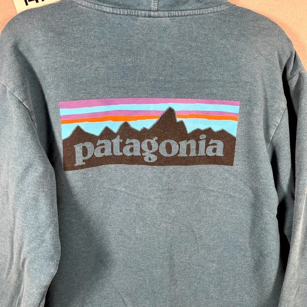 Patagonia Jacket Mens Small Blue Organic Cotton Wordmark Logo Full Zip Hooded